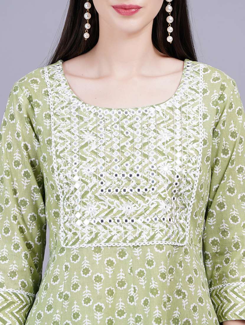 women printed kurta and pant with dupatta set - 21350619 -  Standard Image - 7