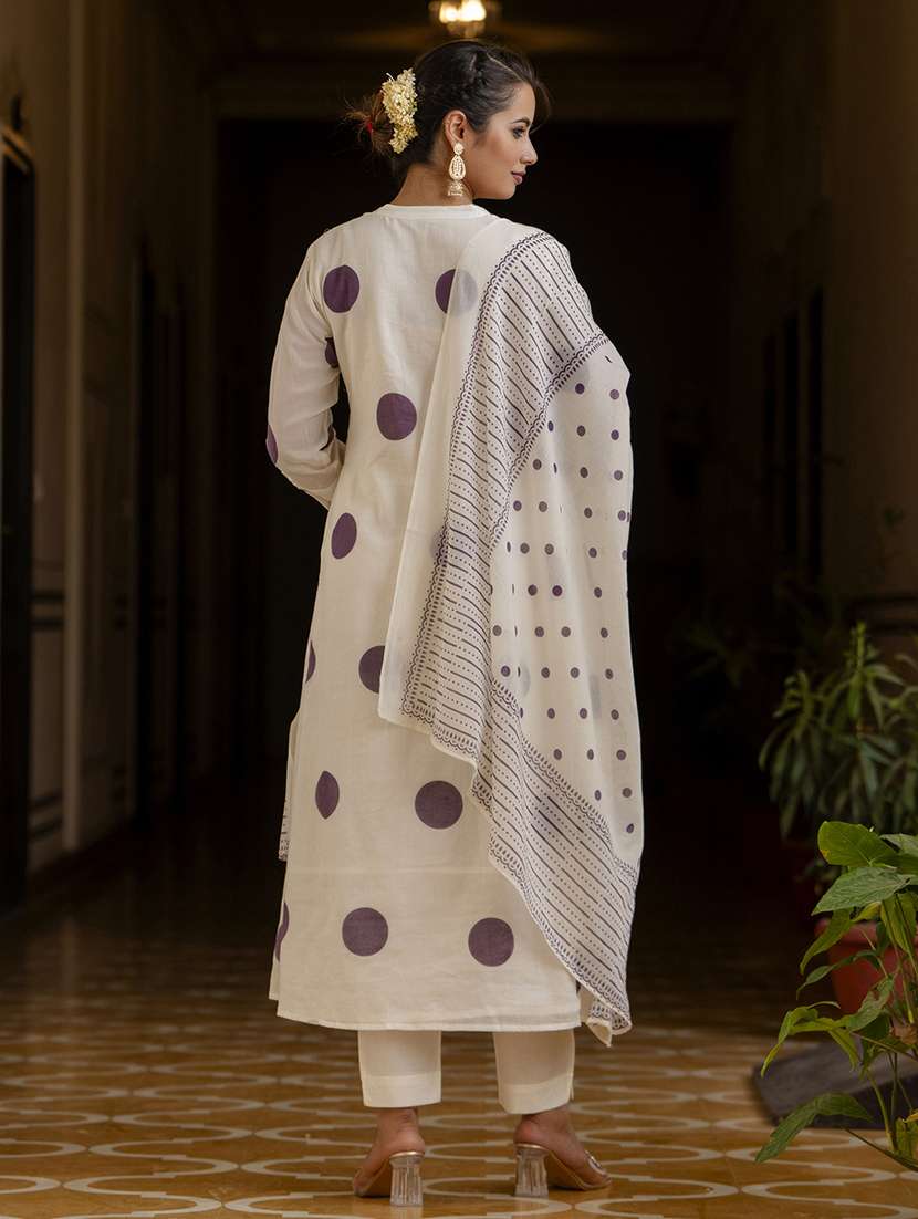 women three quarter sleeve kurta pant with dupatta set - 21352772 -  Standard Image - 2