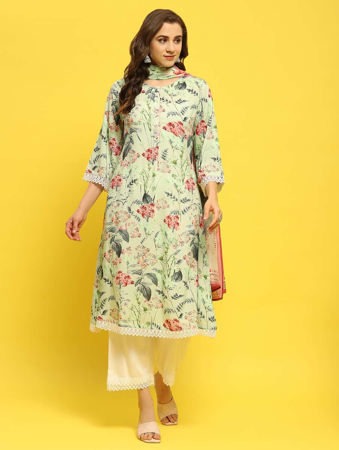 women round neck kurta palazzo set - 21353587 -  Standard Image - 2