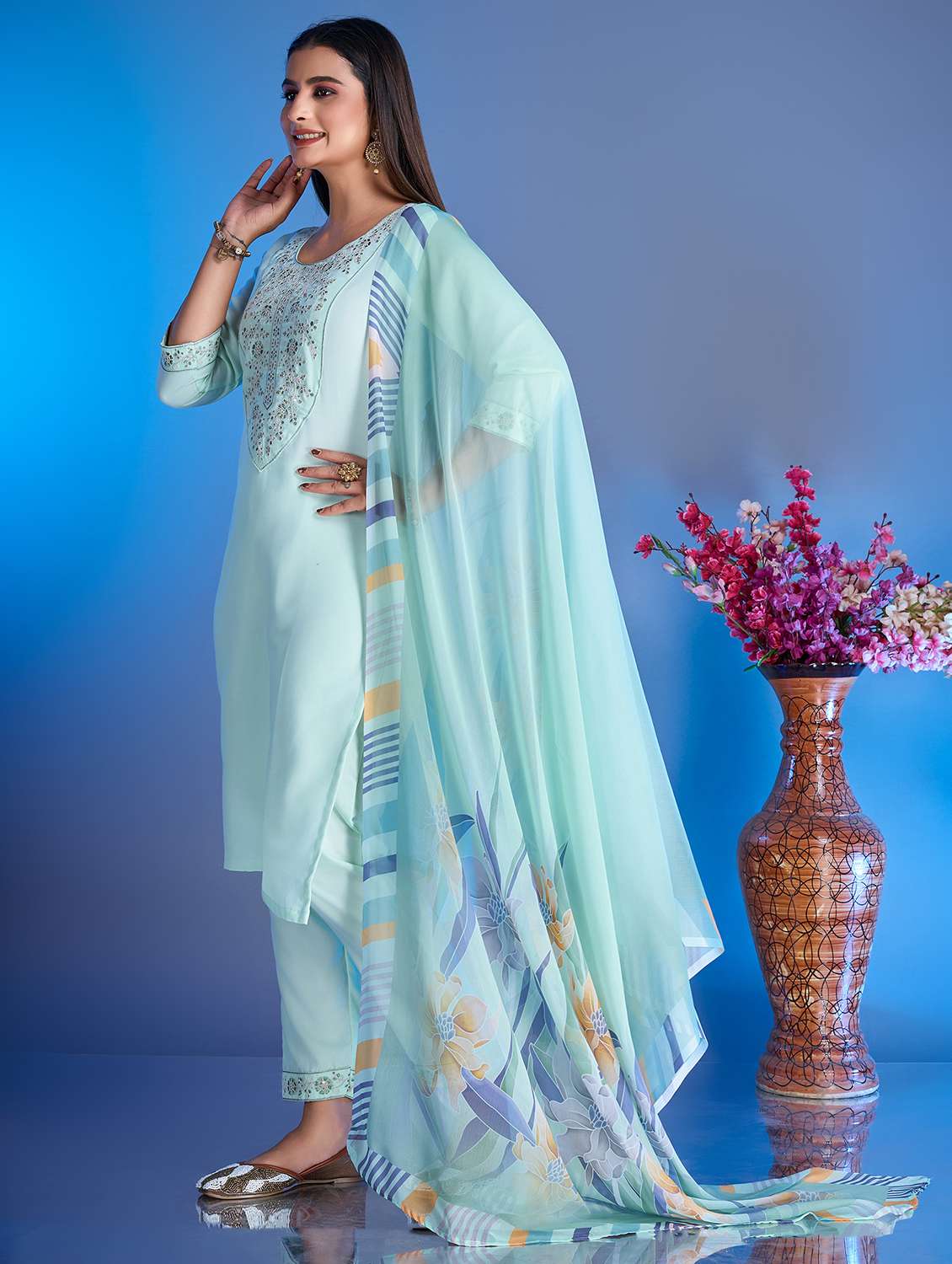 women sea green kurta pant set with dupatta - 21353710 -  Standard Image - 2