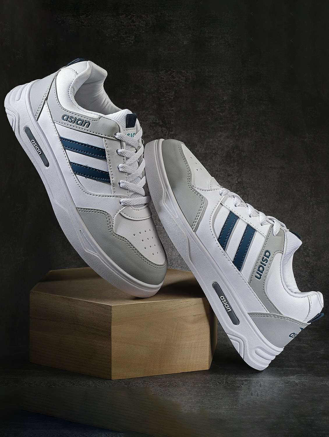 men lace up sneakers - 21353785 - Zoom Image - 0