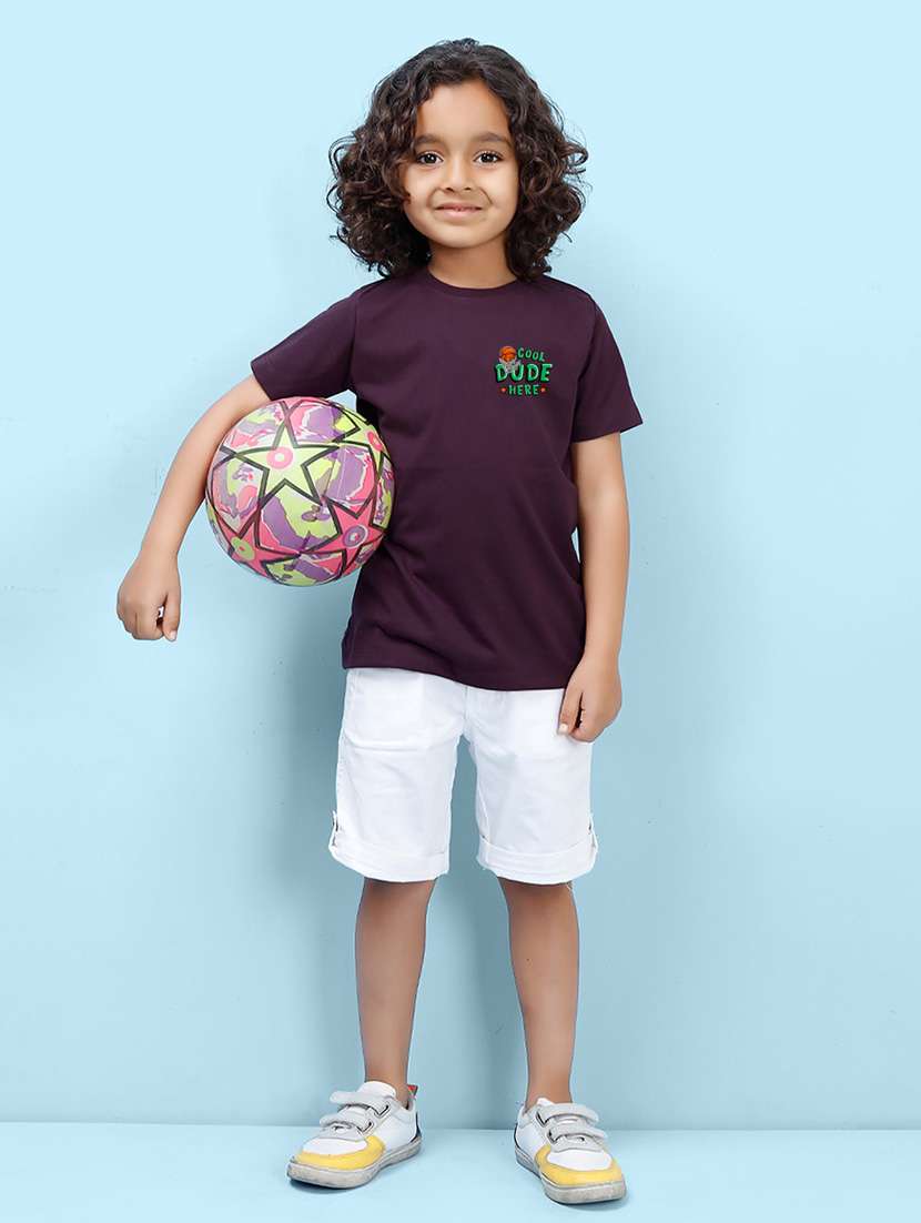 boys placement printed t-shirt - 21355062 - Standard Image - 2