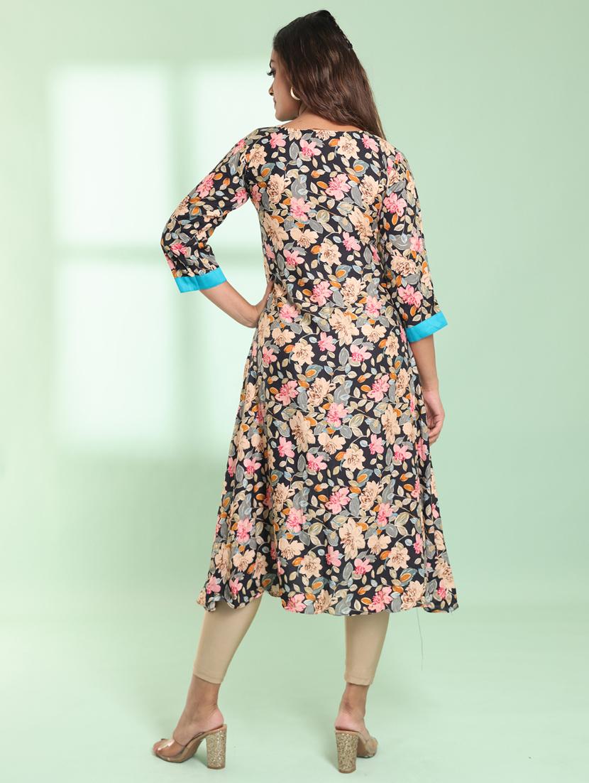 women three quarter sleeve a-line kurta - 21357904 - Standard Image - 2