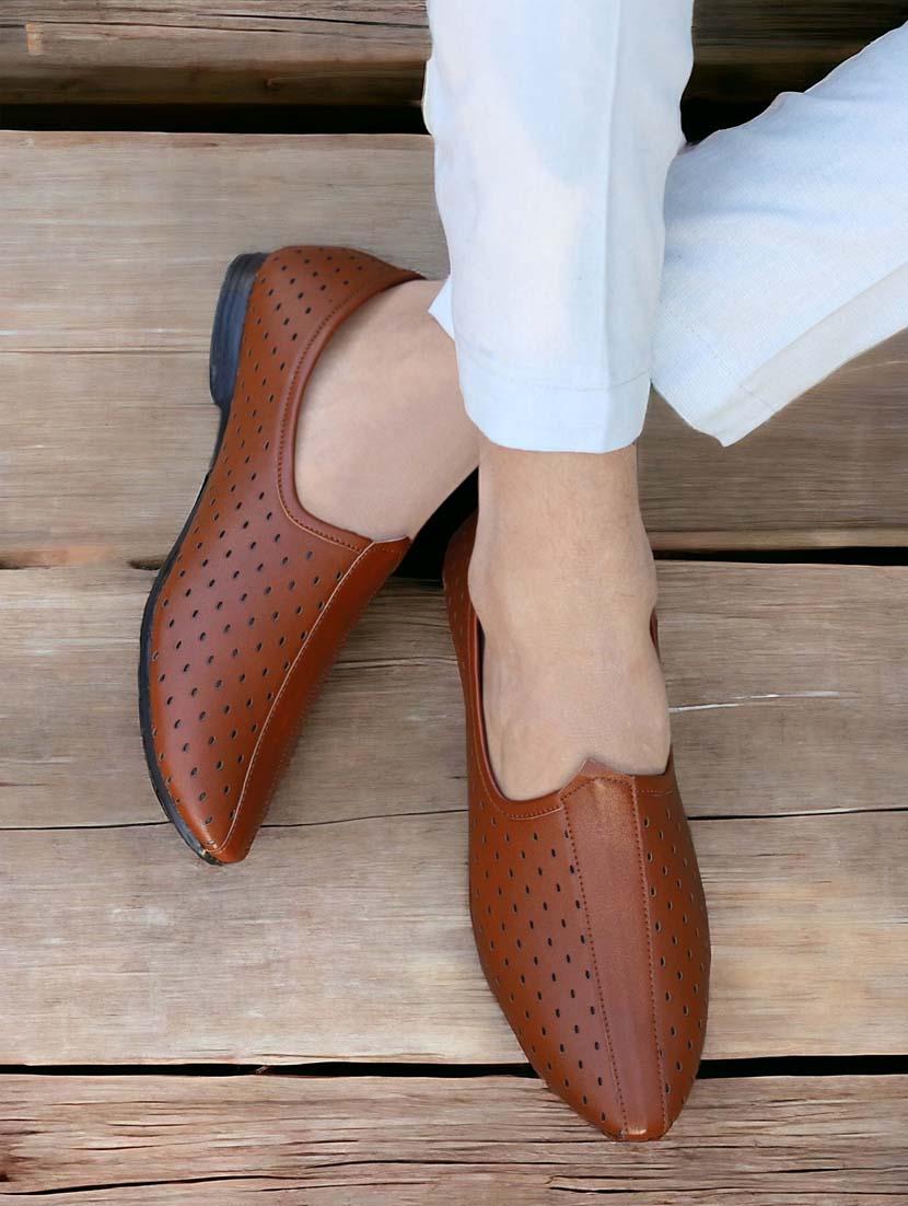 tan slip on juti