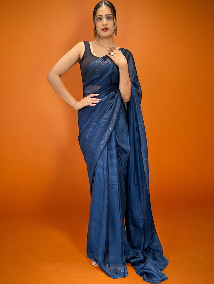 women striped printed saree - 21359299 - Standard Image - 2