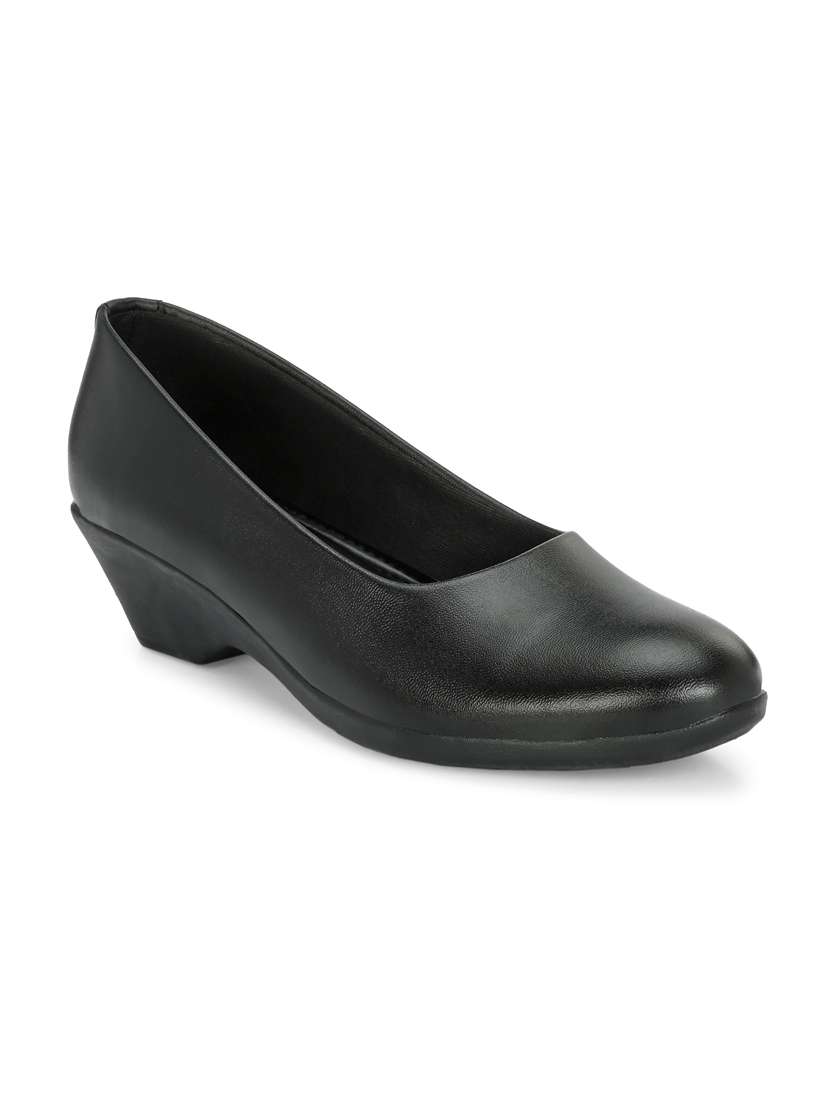 women black slip on formal shoe - 21359311 - Zoom Image - 0