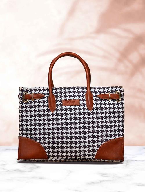 women printed leatherette (pu) handbag - 21359498 -  Standard Image - 0
