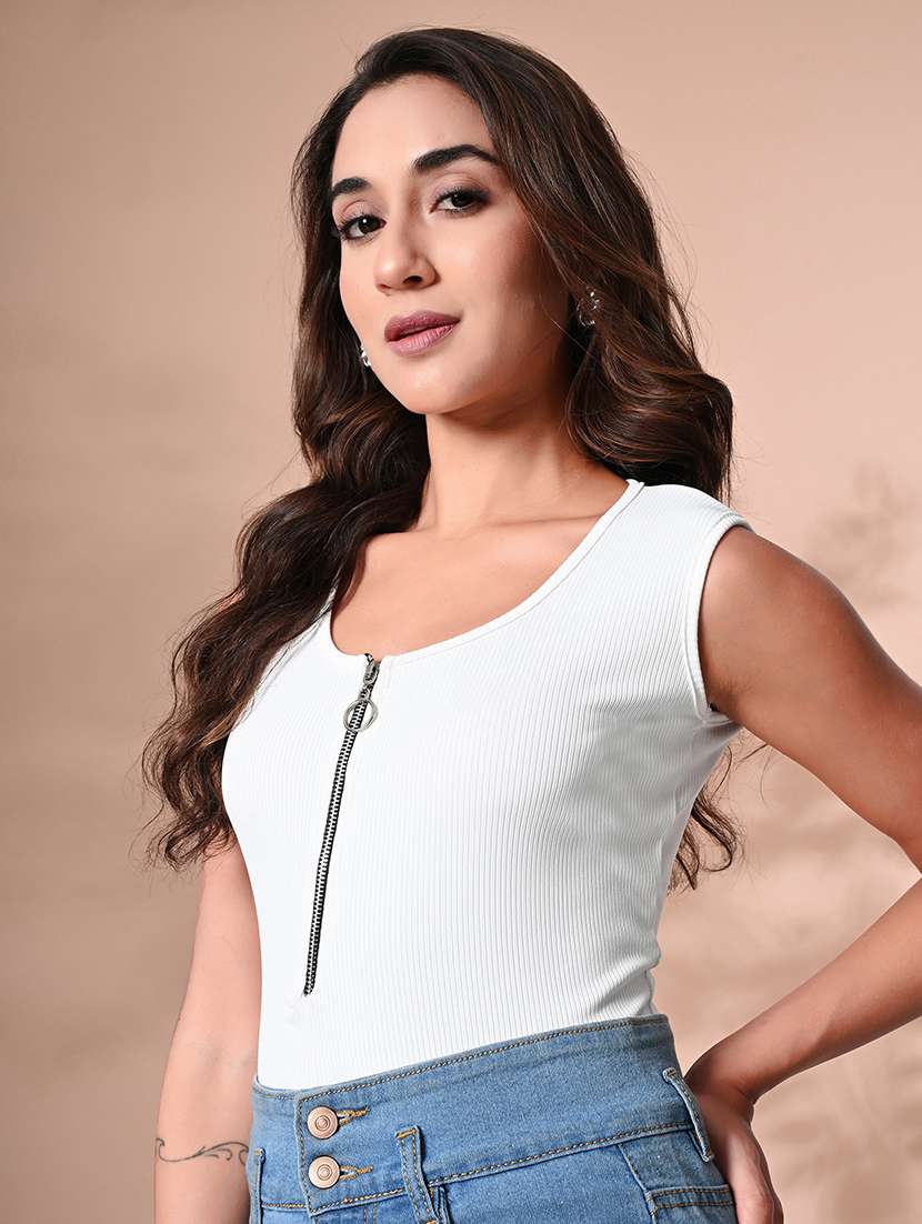 women solid sleeveless straight top - 21364511 - Standard Image - 2