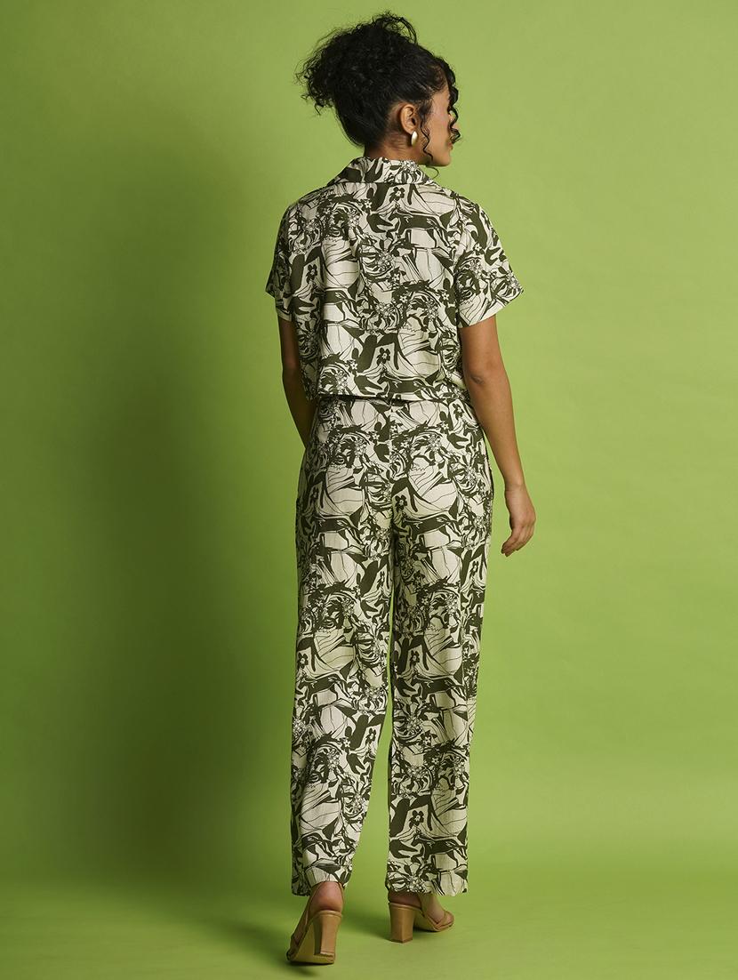 globus women green abstract printed lapel collar crop shirt & pleated trousers co-ord set - 21366532 - Standard Image - 2