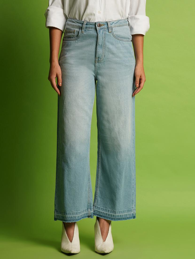 globus women light blue mid-rise whisker effect wide leg jeans with bottom hem opening - 21366557 -  Zoom Image - 0