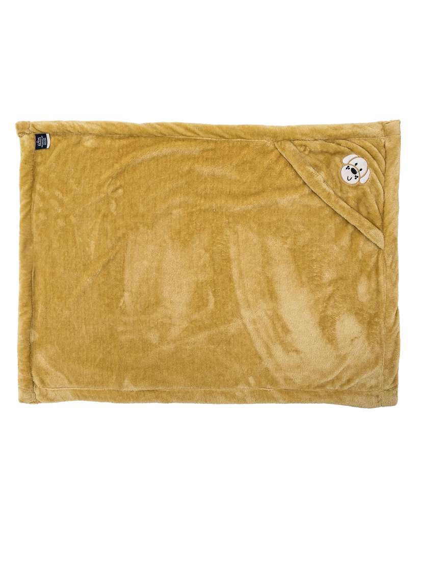 cartoon pattern newborn baby swaddle blanket - 21370607 -  Standard Image - 2