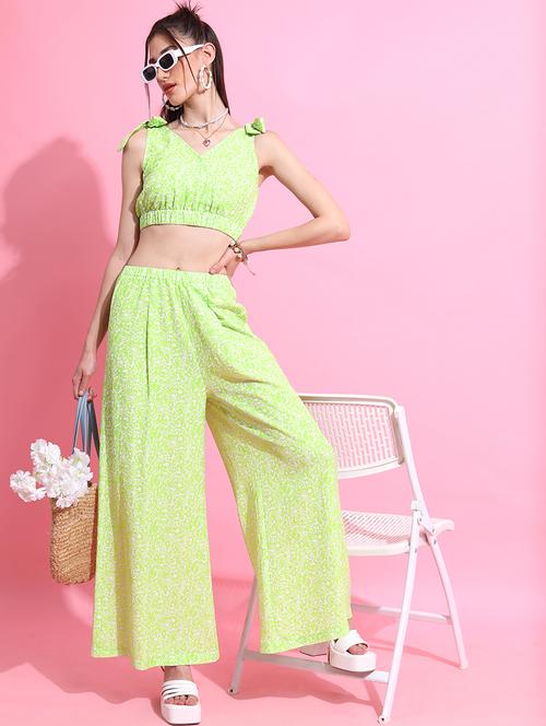 women printed top and palazzo co-ord set - 21374912 - Standard Image - 0