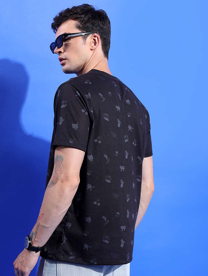 men all over print short sleeve t-shirt - 21375197 -  Standard Image - 2
