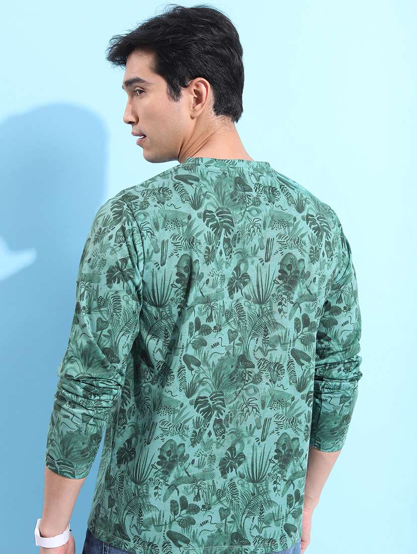 men round neck long sleeve t-shirt - 21375202 -  Standard Image - 2