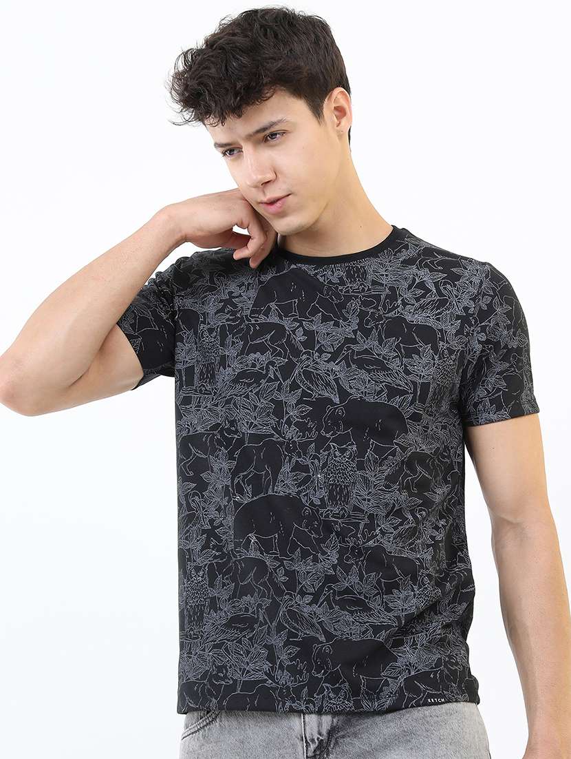 men all over printed t-shirt