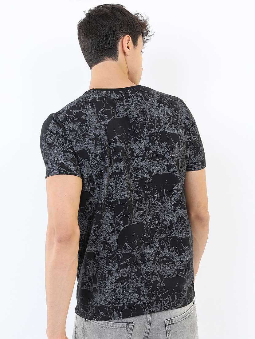 men all over printed t-shirt - 21375369 -  Standard Image - 2