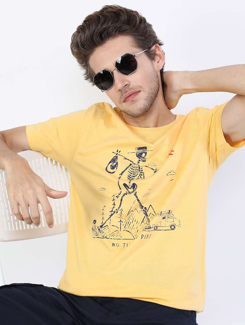 men front print cotton t-shirt - 21375414 -  Standard Image - 2