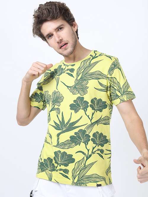 men round neck floral printed t-shirt - 21375449 - Standard Image - 0