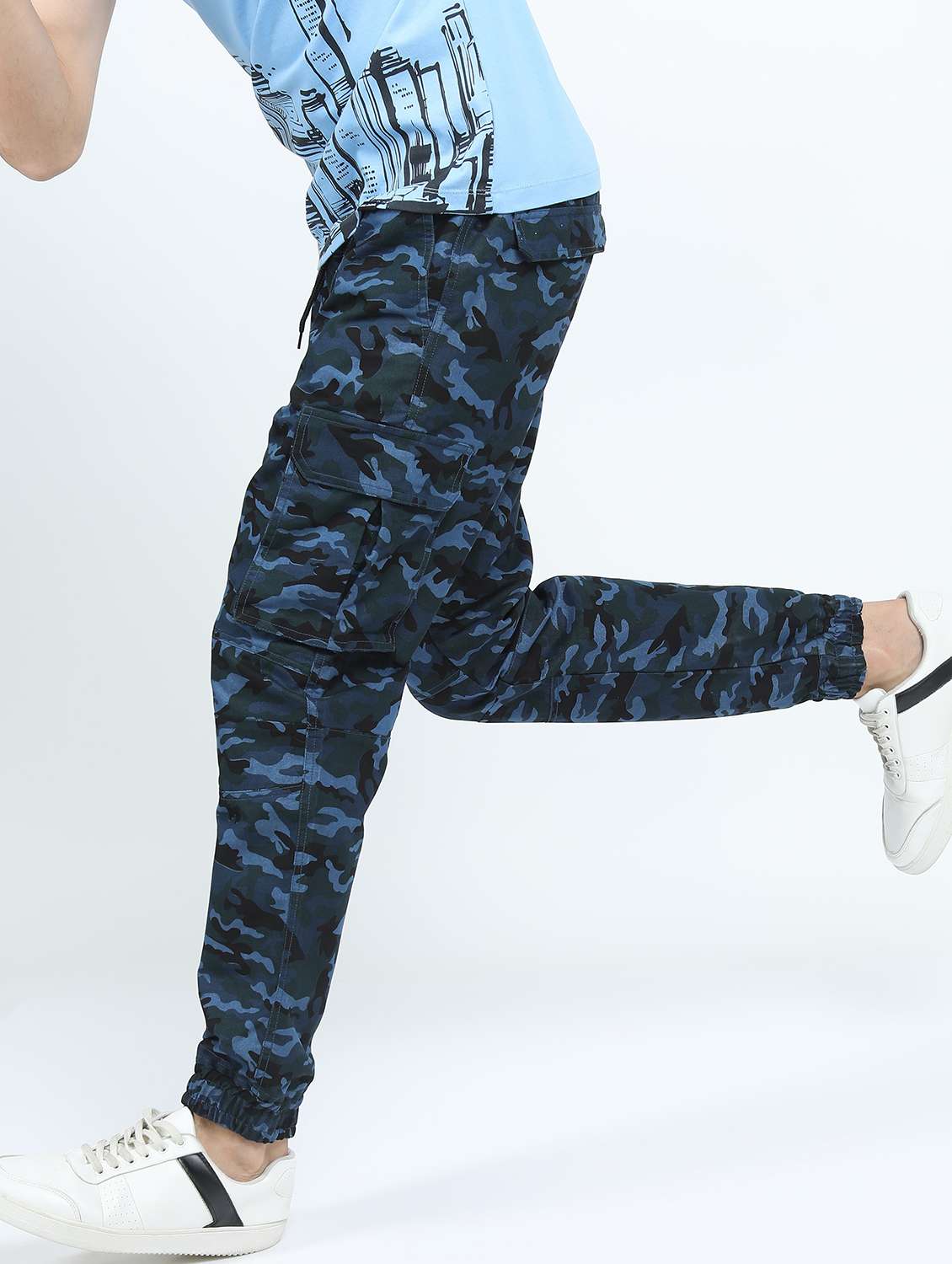 men mid rise camouflage printed cargo - 21375540 -  Standard Image - 2