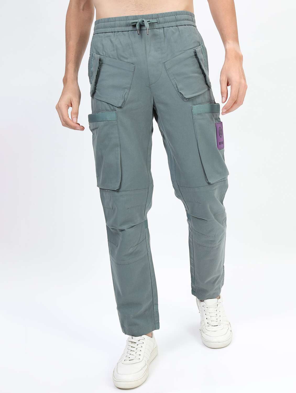 men mid rise solid cargos