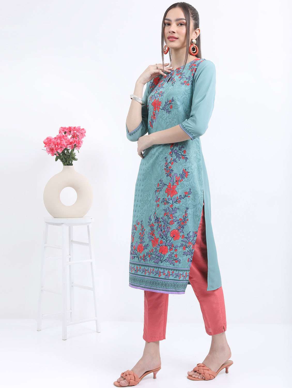 women three quarter sleeve straight kurta - 21376103 -  Standard Image - 2
