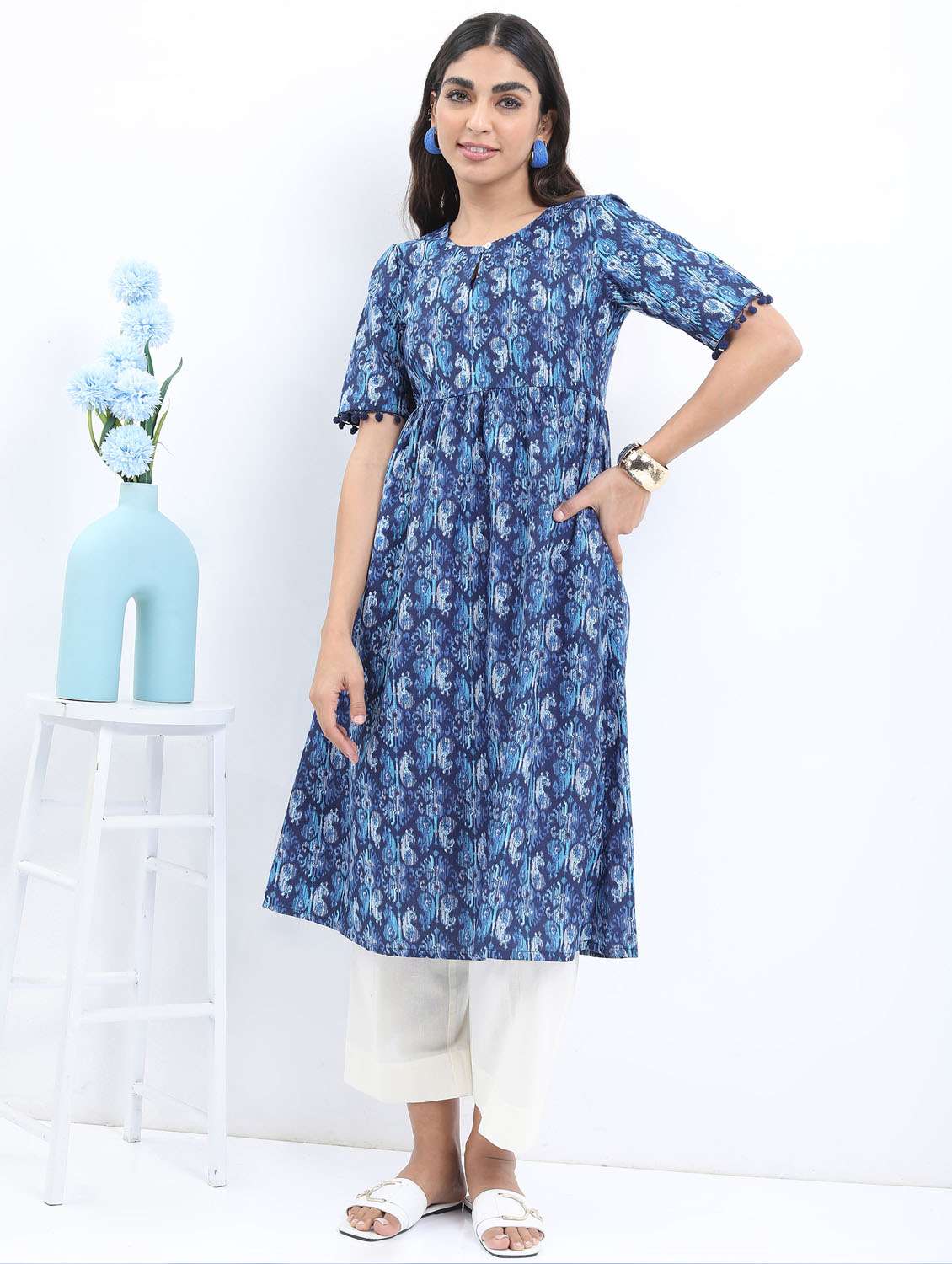 women navy blue cotton blend a-line kurta - 21376105 -  Standard Image - 2