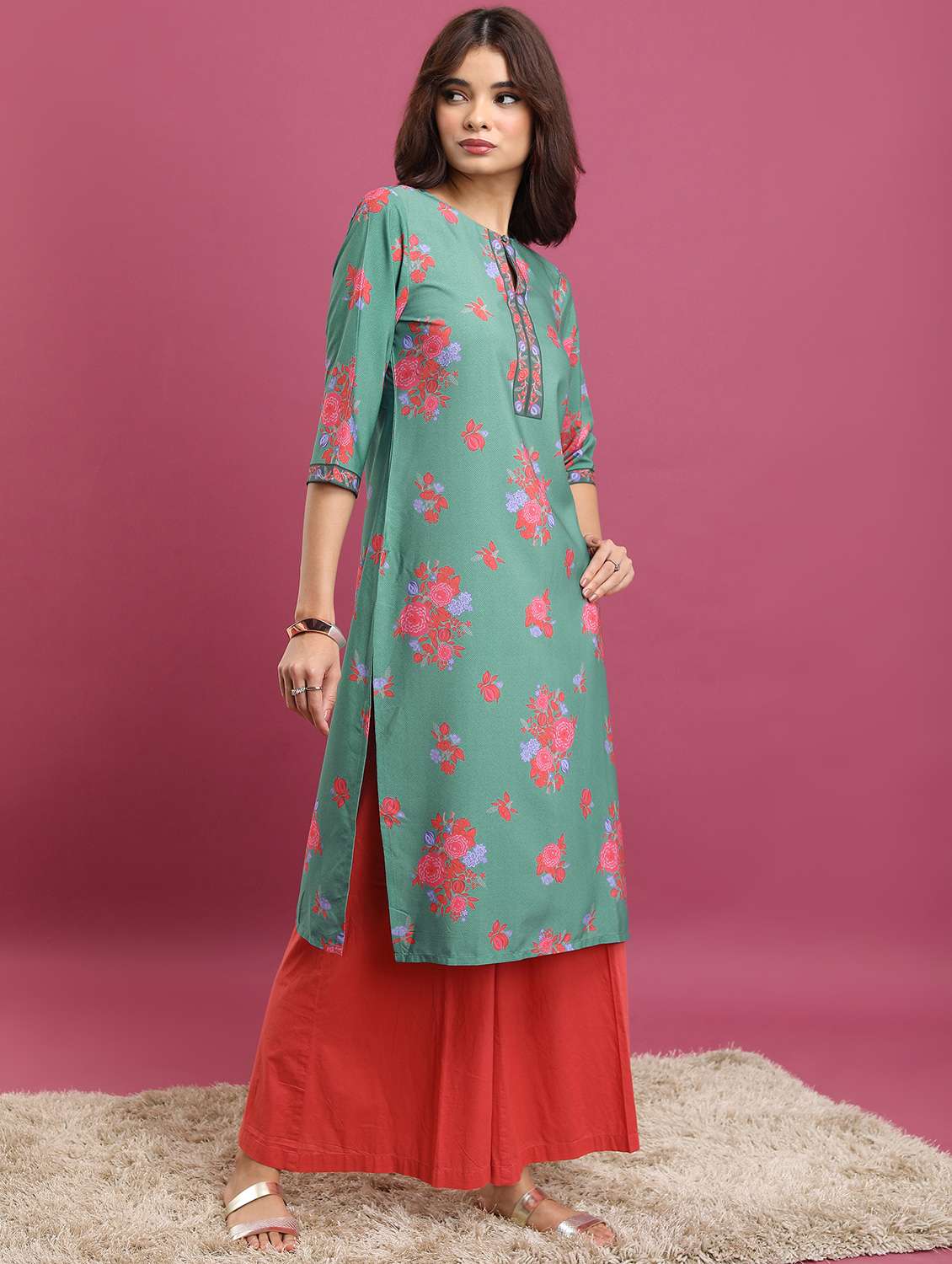 women three quarter sleeve straight kurta - 21376175 -  Standard Image - 2