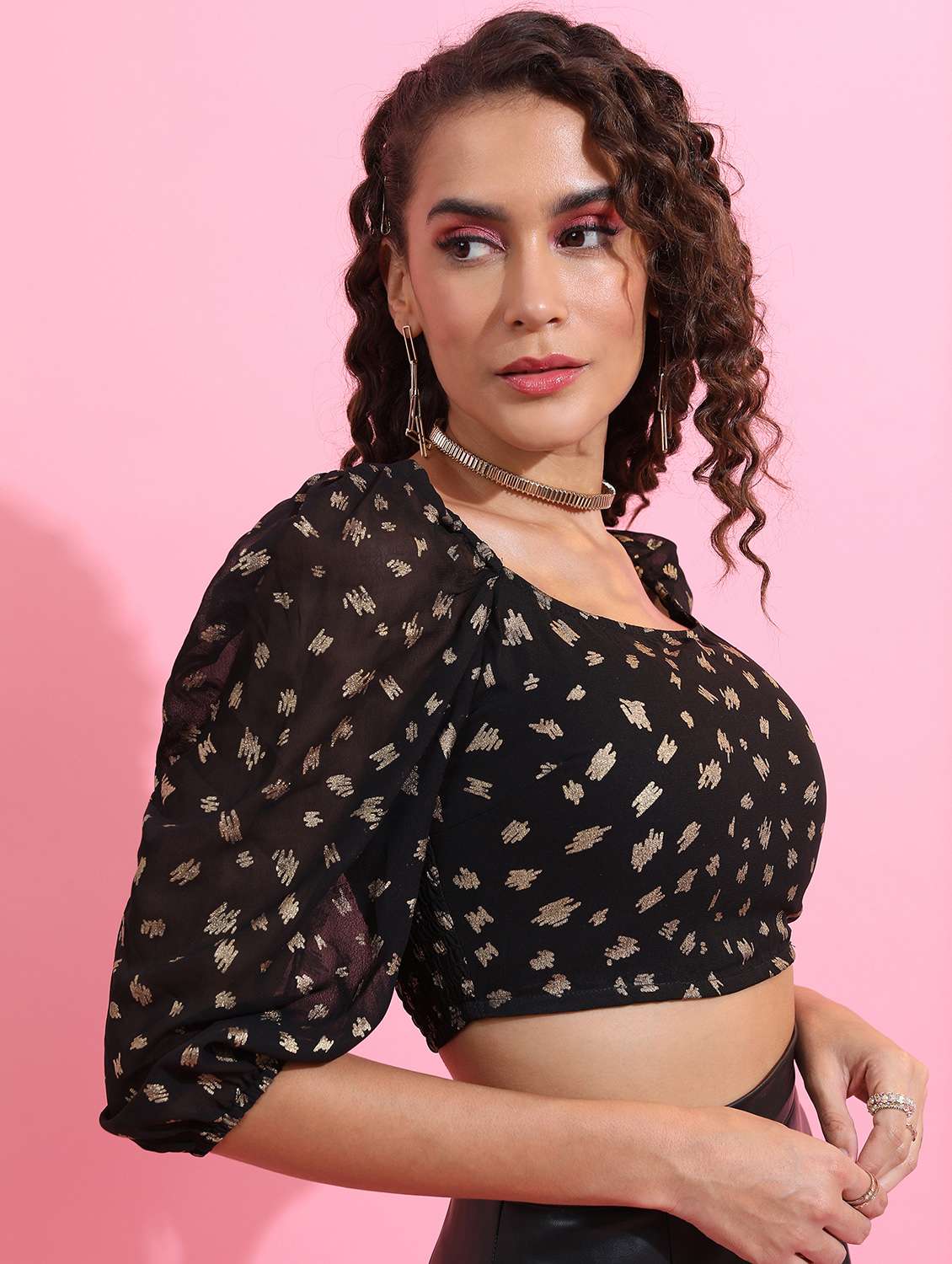 women black cotton blend crop top - 21376422 -  Standard Image - 2