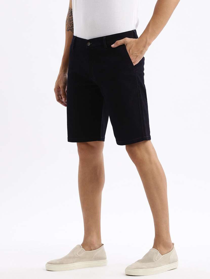 men mid rise printed bermuda shorts - 21376929 - Standard Image - 2