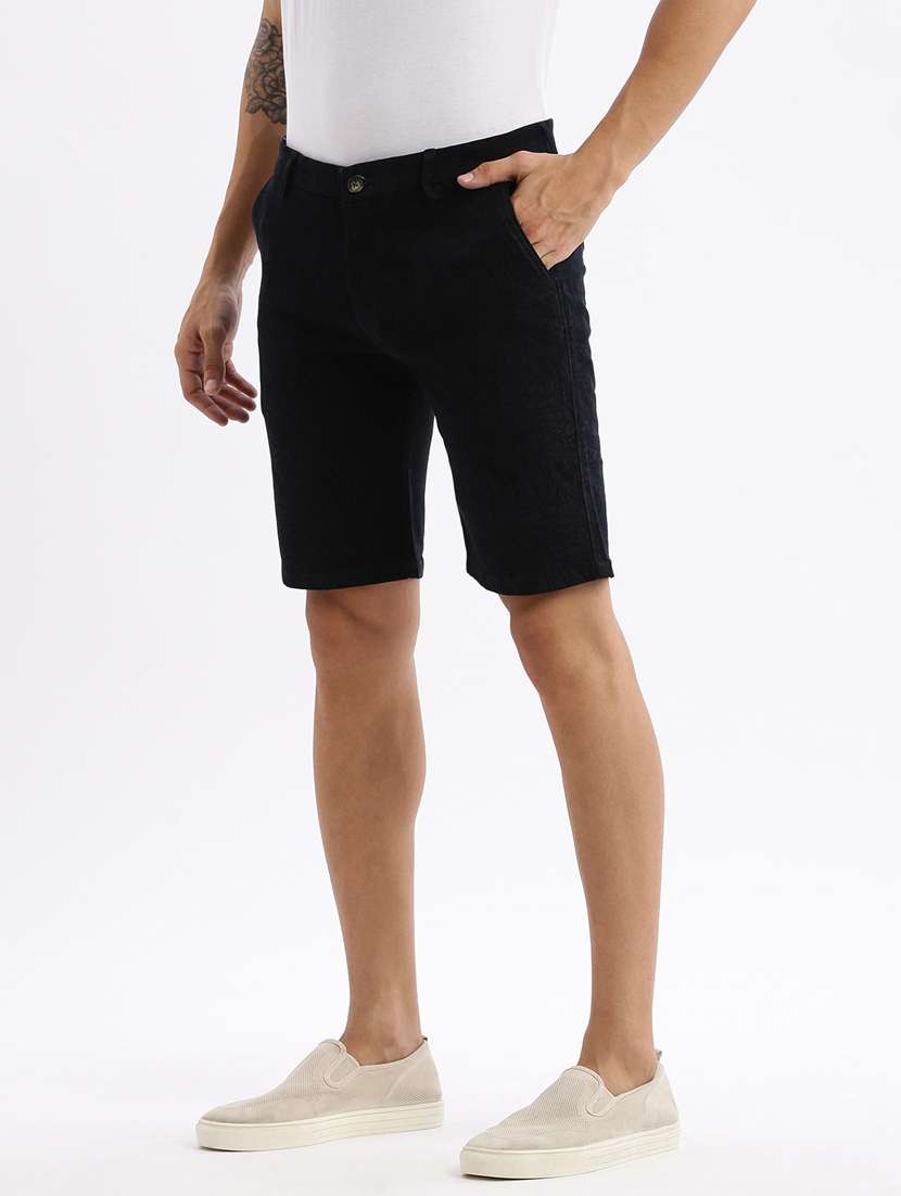 men mid rise solid bermuda shorts - 21376933 -  Standard Image - 2