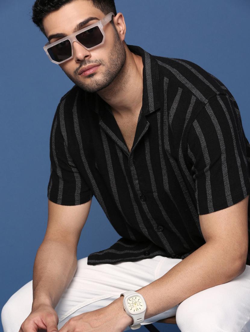 men short sleeved striped casual shirt - 21378736 - Standard Image - 2