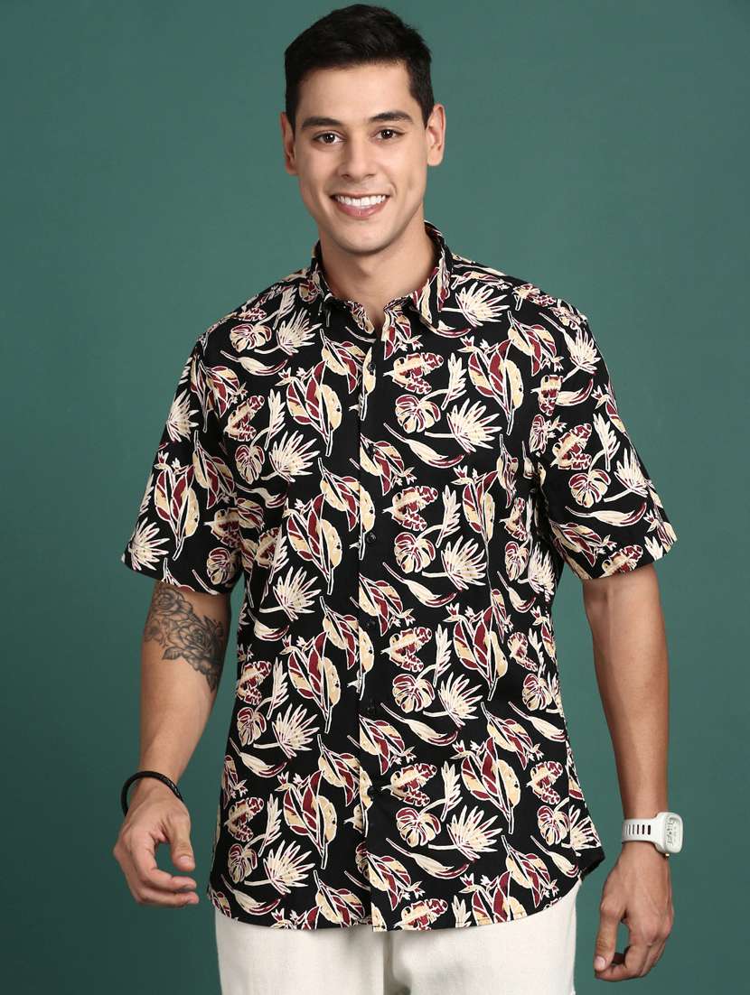 men short sleeved printed casual shirt