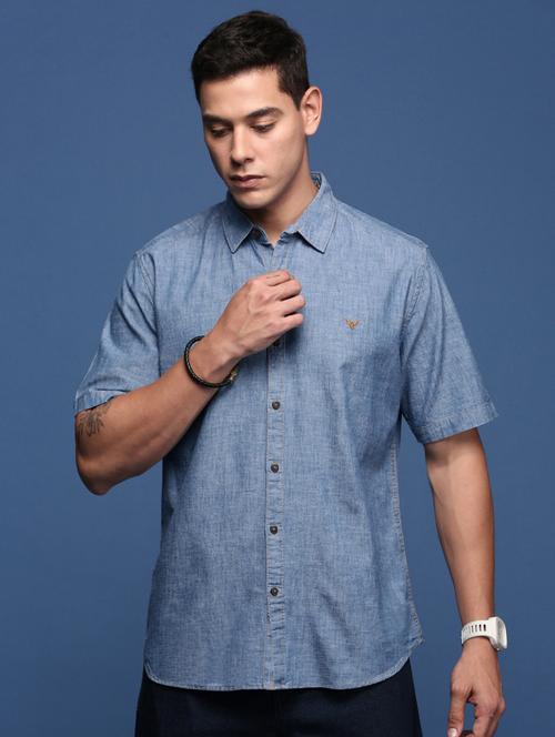 men short sleeved solid casual shirt - 21378782 -  Standard Image - 0