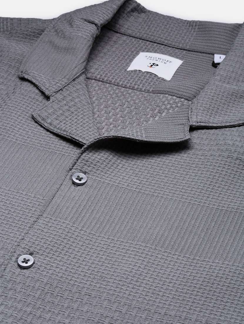 men short sleeved solid casual shirt - 21378832 - Standard Image - 7