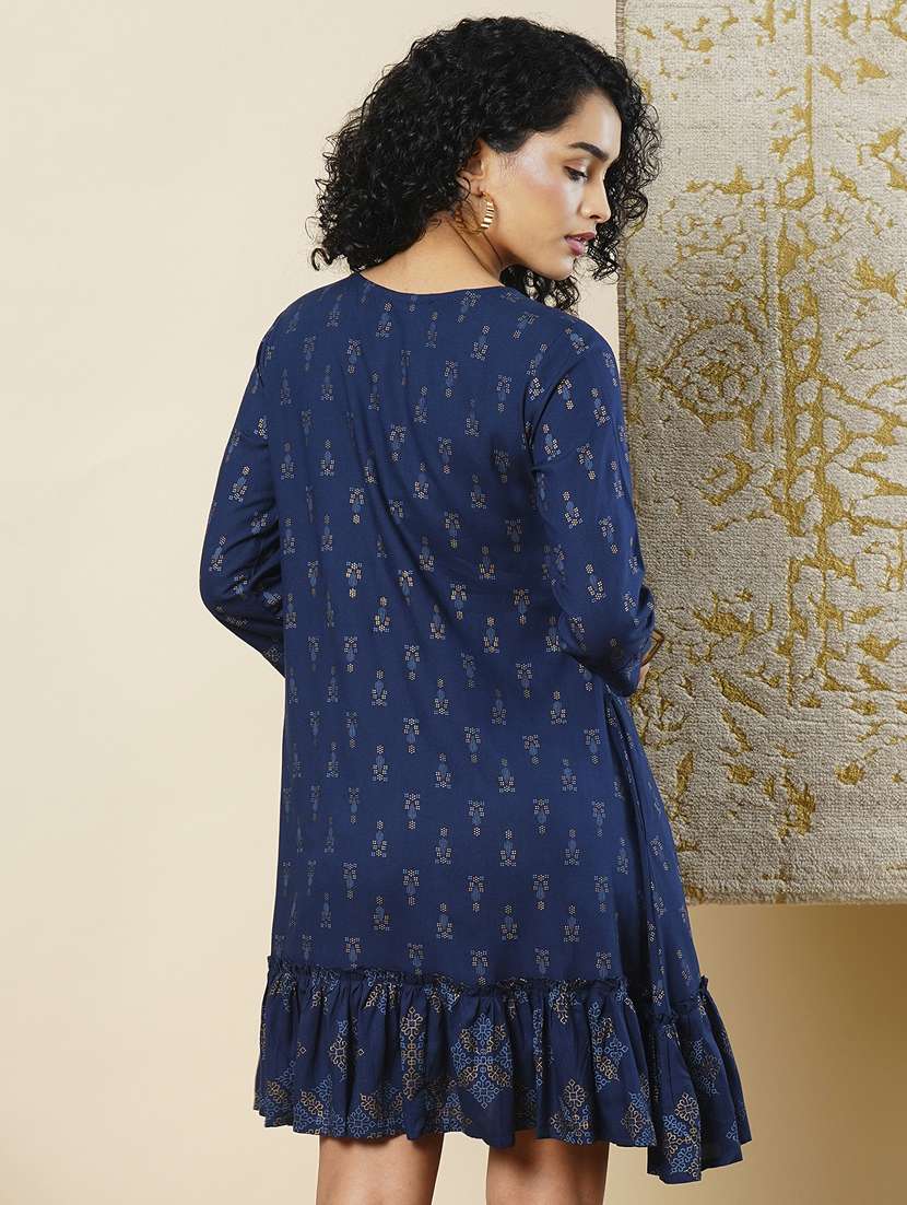 globus women green self -design sqaure neck strappy slevee tiered dress with stripted crop shirt - 21378938 -  Standard Image - 2