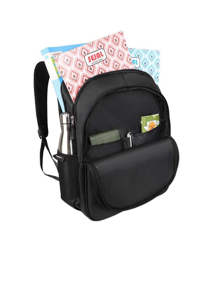 men zip closure backpack - 21387230 -  Standard Image - 2