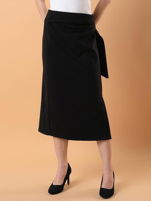 women black acrylic straight skirt - 21387520 -  Standard Image - 0