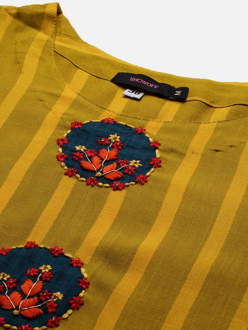 women stripes printed round neck kurta palazzo set  - 21387663 -  Standard Image - 7