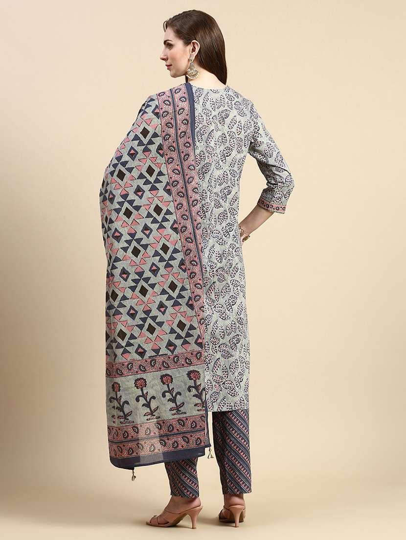 women block print kurta pant set with dupatta - 21387713 -  Standard Image - 2