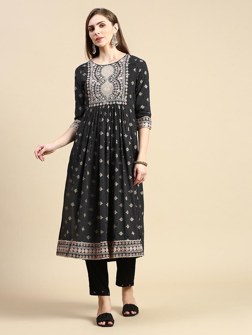 women three quarter sleeve flared kurta - 21387756 -  Zoom Image - 0