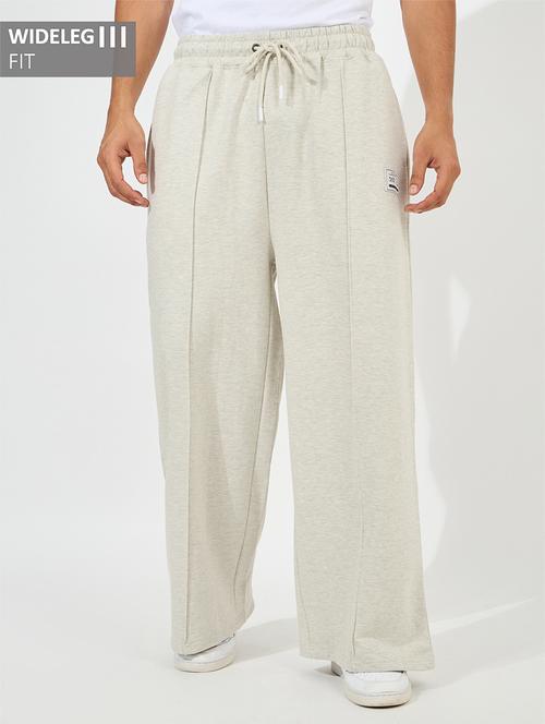 men solid loose fit track pant - 21389721 -  Standard Image - 0