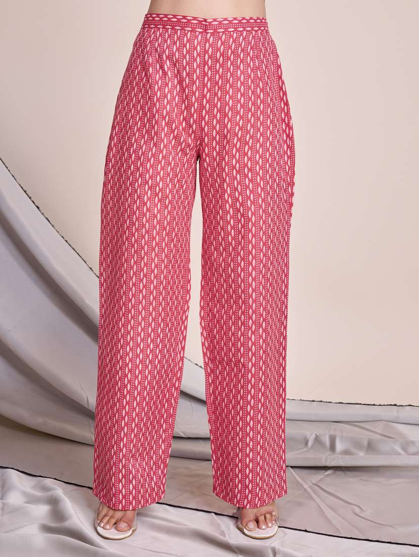 women three quarter sleeve kurta pant with dupatta set - 21391324 -  Standard Image - 2