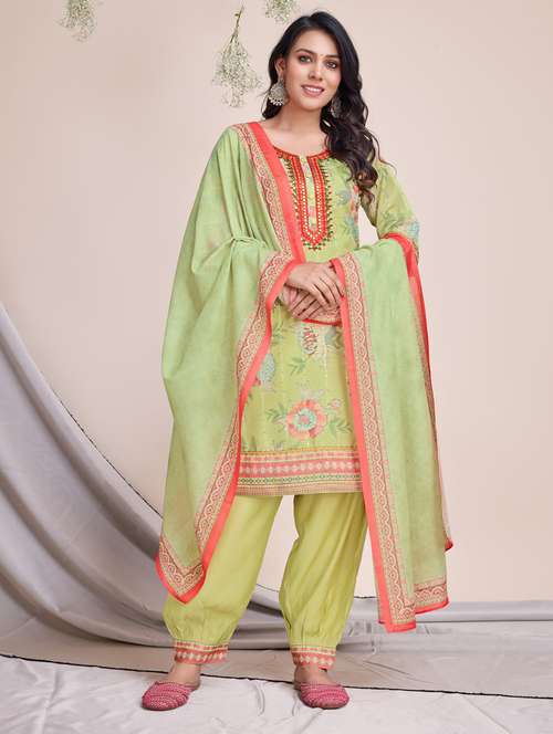 women floral kurta salwar set with dupatta