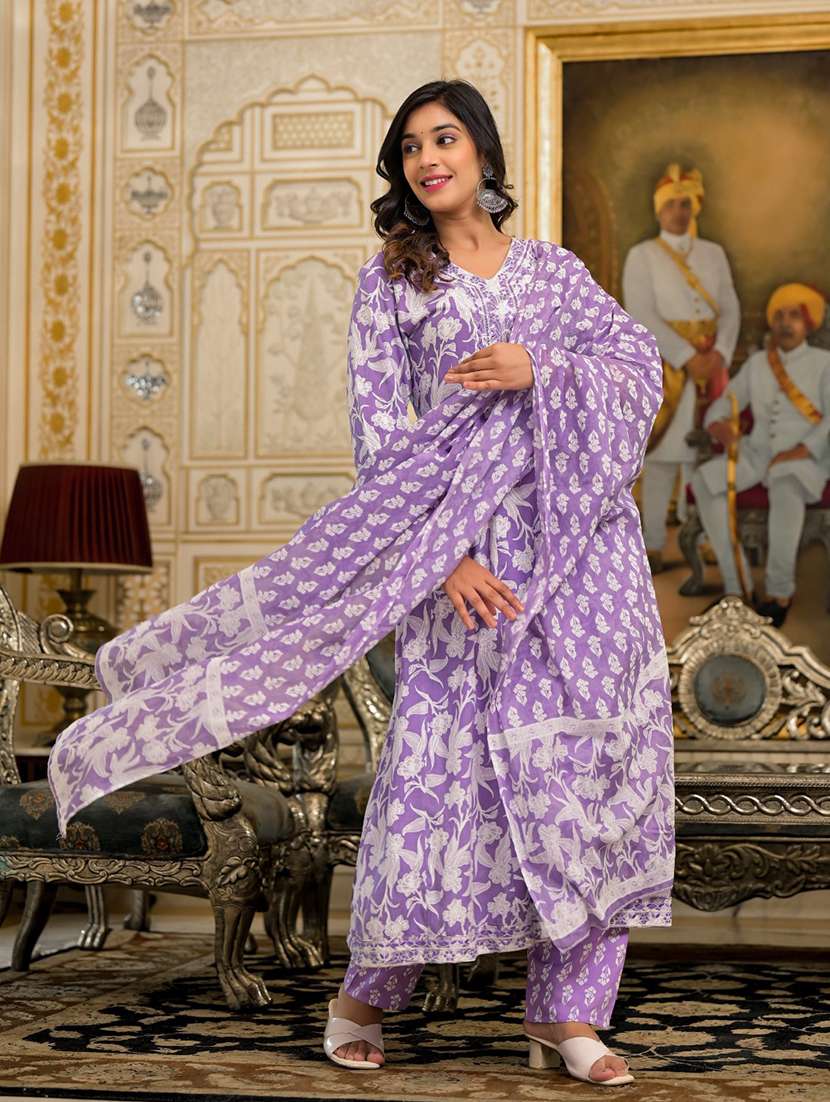 women three quarter sleeve suit set - 21391922 - Standard Image - 2