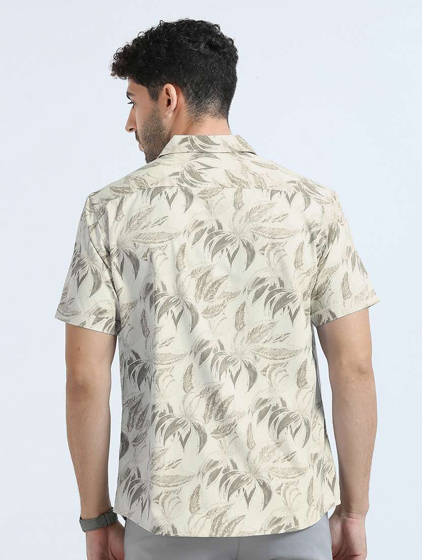 men off-white leaf printed short sleeve cuban collar casual shirt - 21392246 - Standard Image - 2