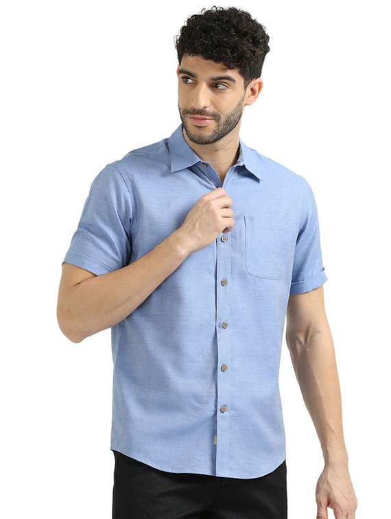 men short sleeved solid casual shirt - 21392330 - Standard Image - 2