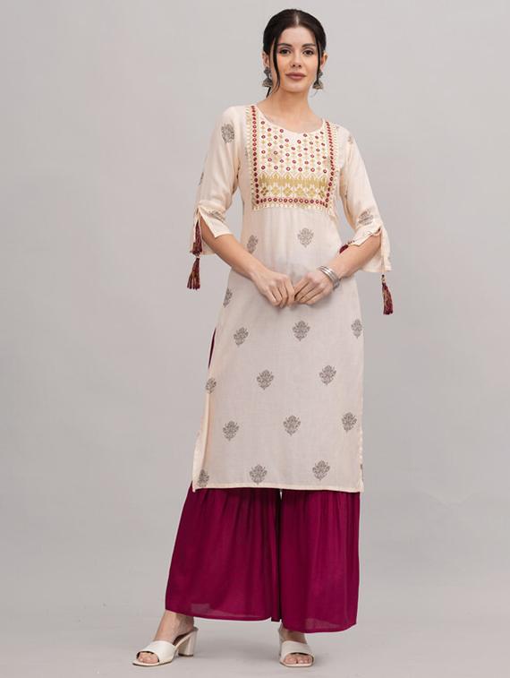 women three quarter sleeve straight kurta - 21393499 - Zoom Image - 0