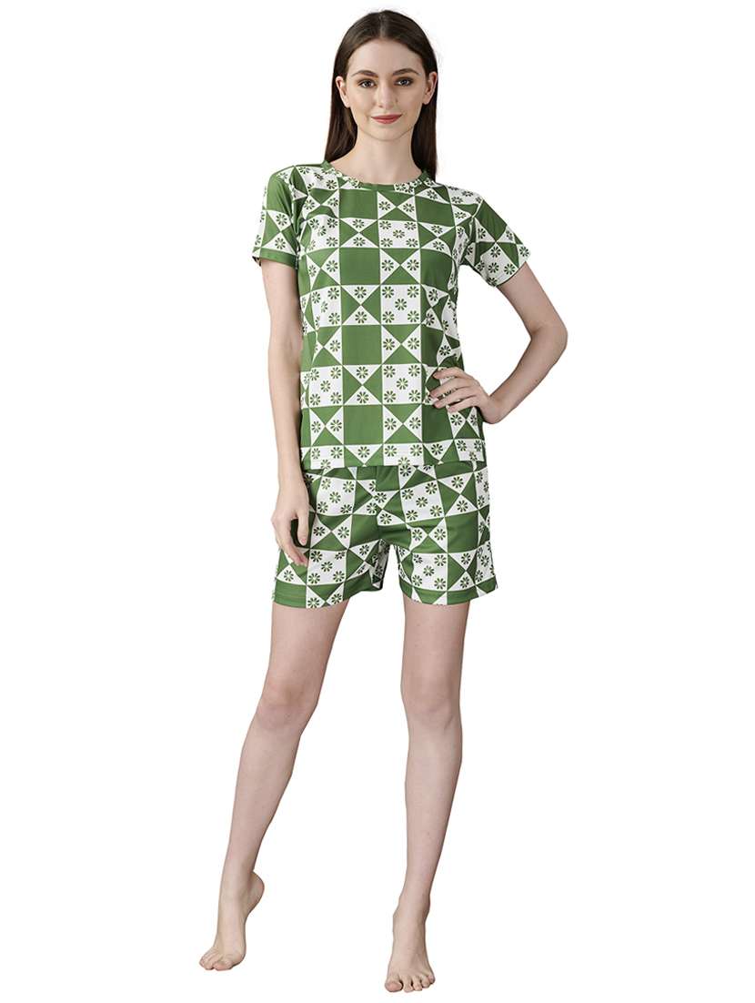women green cotton shorts set  - 21393936 -  Standard Image - 2