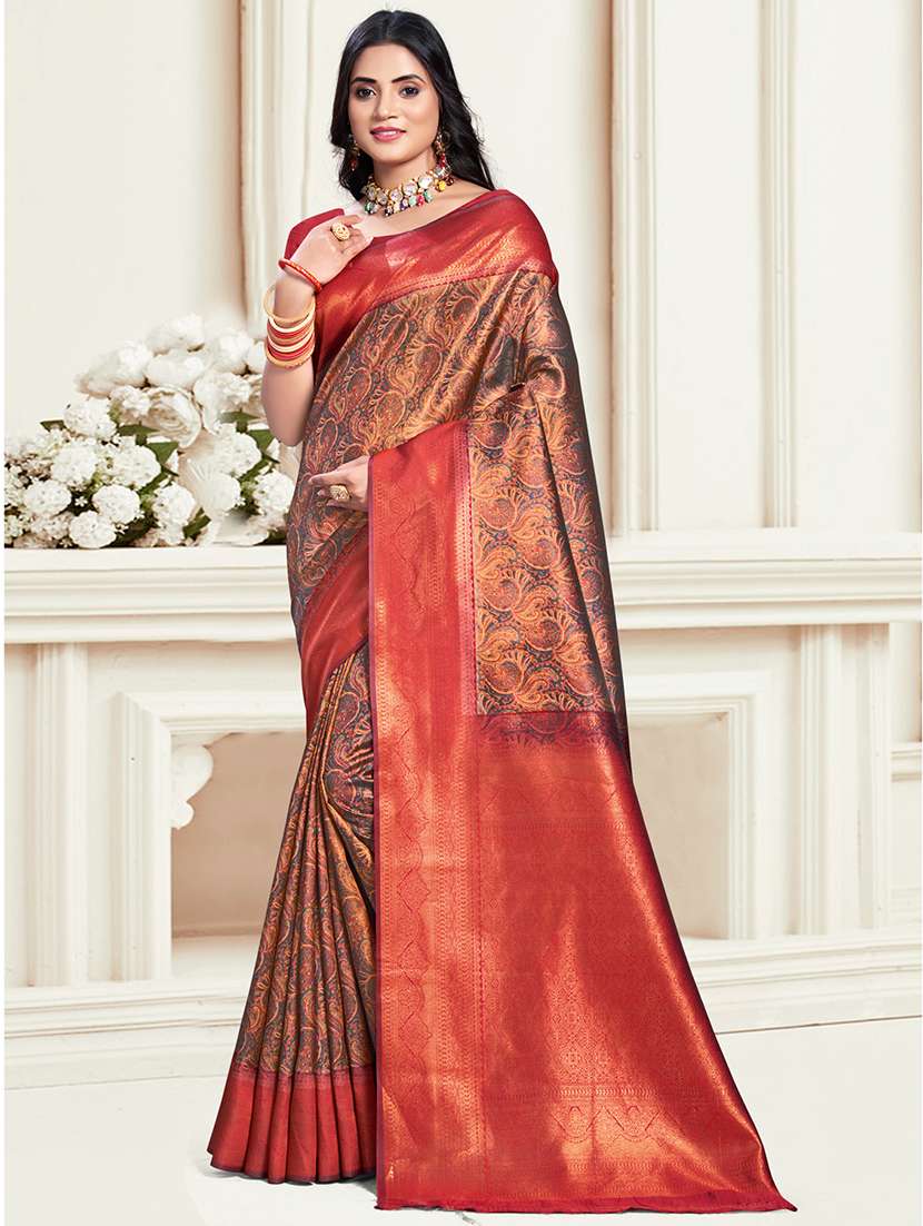 women self design banarasi saree with blouse