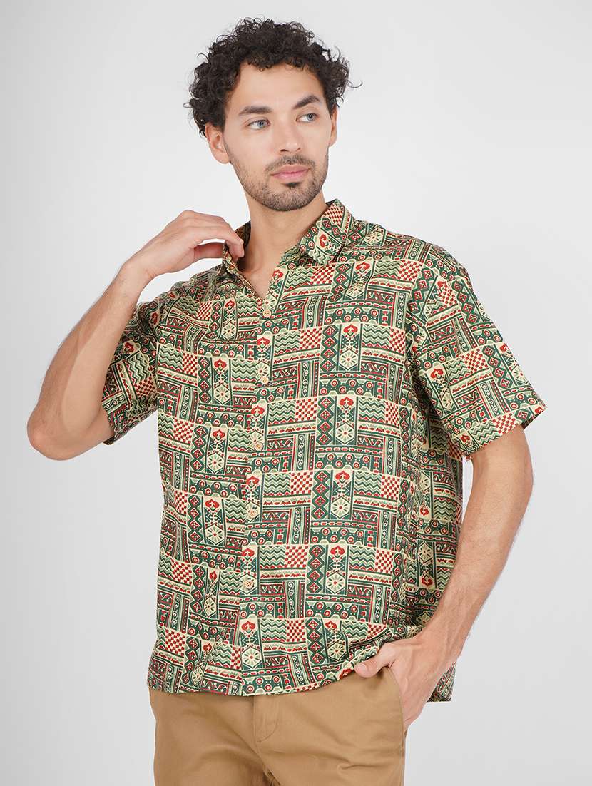 men green printed cotton casual shirt